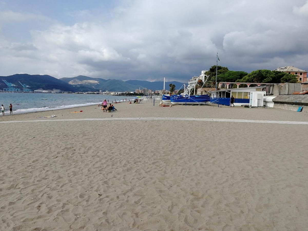 Music & Beach Apartment Savona Luaran gambar