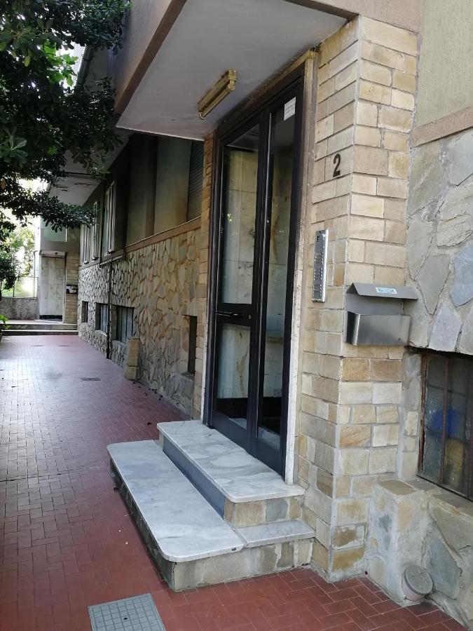 Music & Beach Apartment Savona Luaran gambar